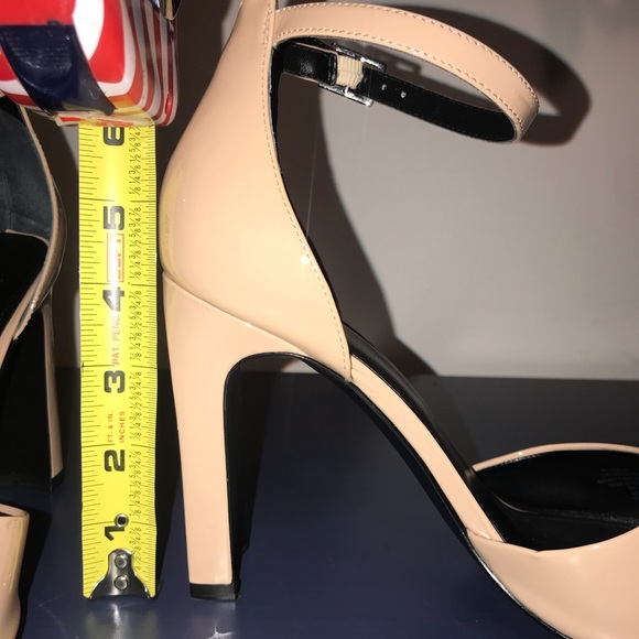 Marc Fisher LTD. Harlin Ankle Strap Sandals - Picture 6 of 7